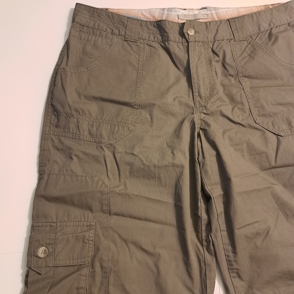 Columbia Women's Capri's - Picture 4 of 11